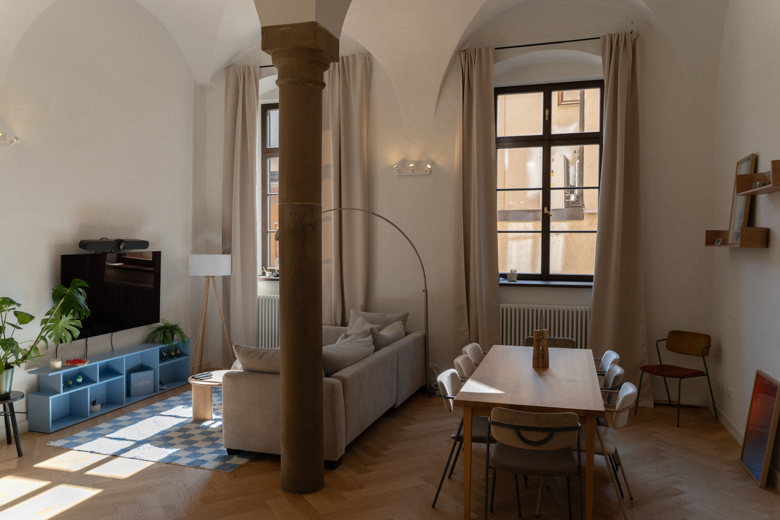 Cozy living room area in the Niagara Launcher office